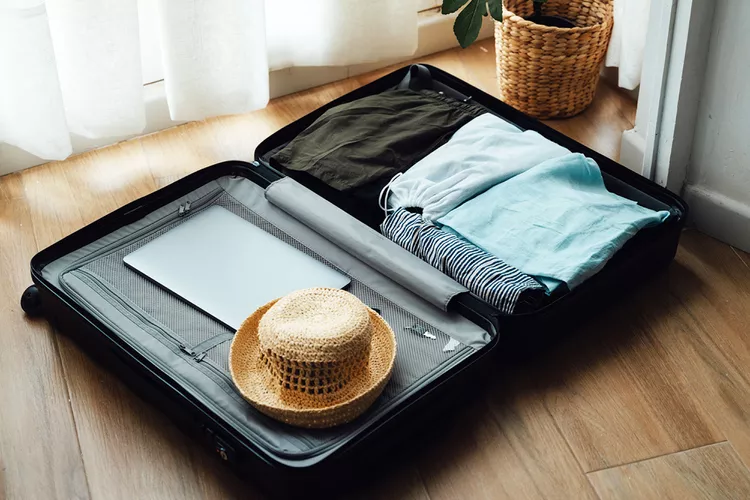 luggage organization tips