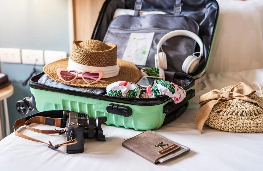 keep valuables safe travel